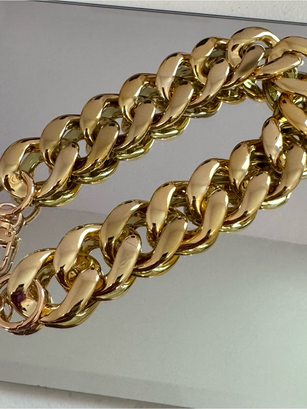New Gold Acrylic 18 inch Bag Chain